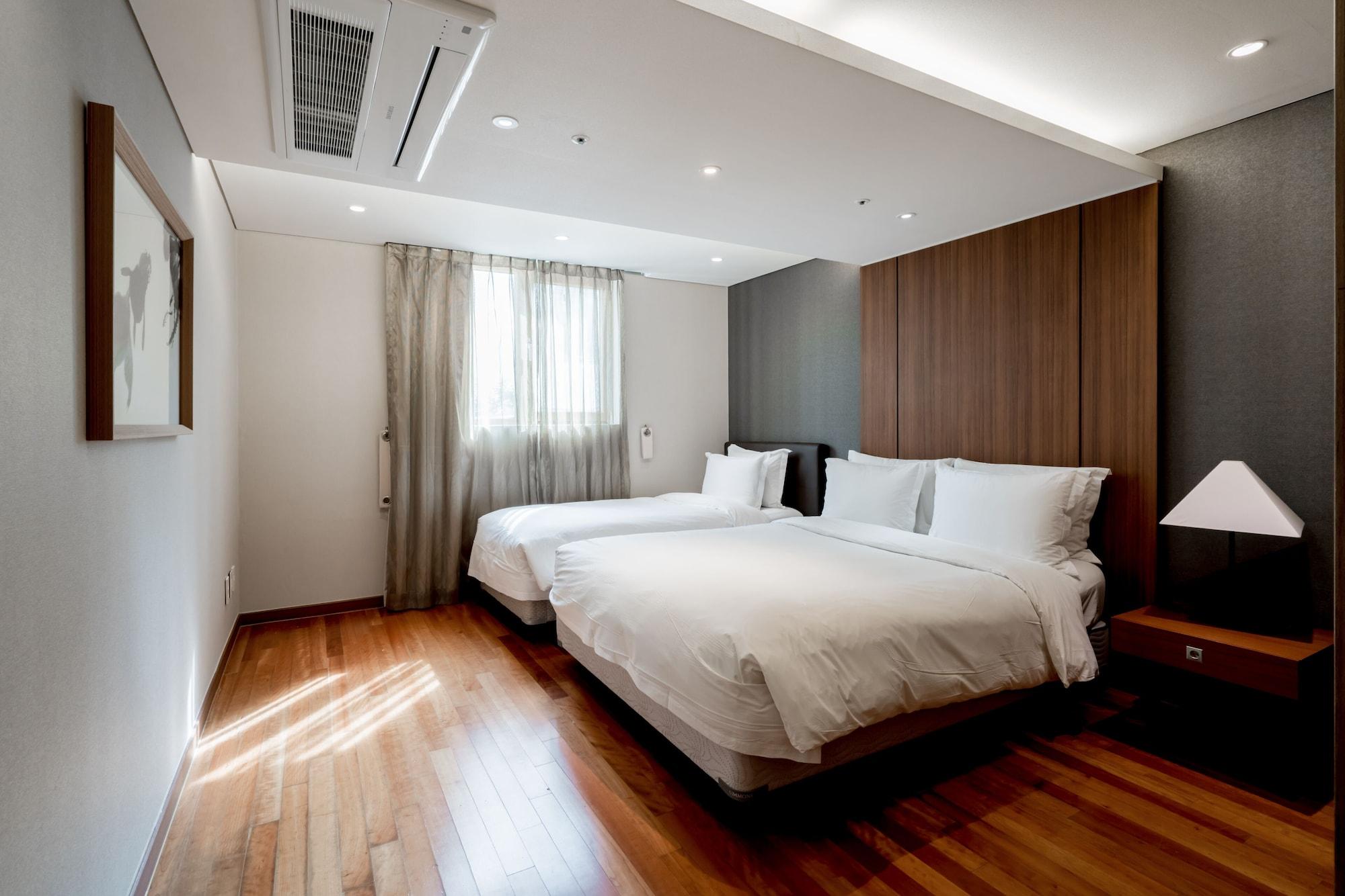 Oriens Hotel & Residences Myeongdong Seul Exterior foto